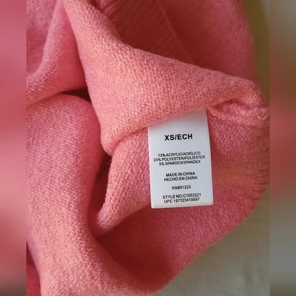 Vince Camuto Turtleneck Sweater - Picture 5 of 9